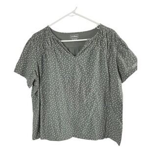 L.L. Bean Green Polka Dot Shirt 1x Plus Size Womens V Neck Short Sleeve Pullover
